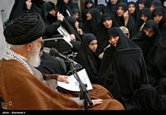 امام خامنه ای: 