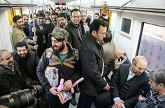 دست‌فروشی داخل مترو در مقابل چشمان شهردار تهران!
