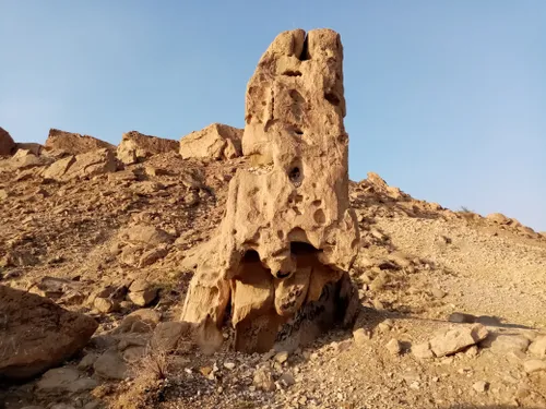 سنگ شیطان جاده بی بی حکیمه