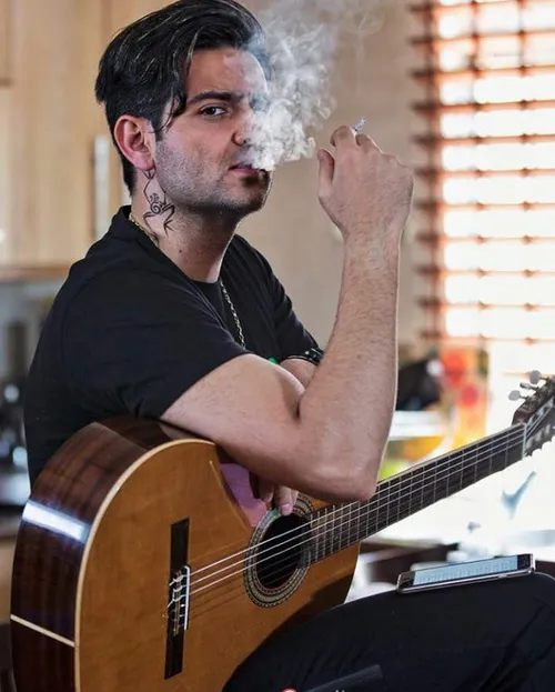 😍 😅 🙈 ❤ ❤ ❤ ❣ 👑 🎸 🚬