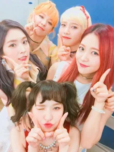 #red_velvet