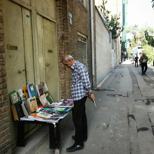 dailytehran dailylife Tehran Book street streetphotograph