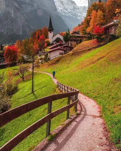 دره لاتربرونن (Lauterbrunnen) در سوئیس یک دره زیبا با ۷۲ 