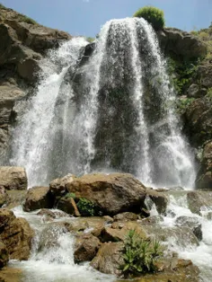 آبشار زیبای #چریک_آباد در استان #آذربایجان_غربی منطقه زیو