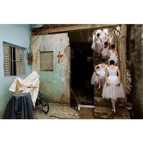 Photo by @alexalmeidafoto for @everydaybrasil. @Ballet of