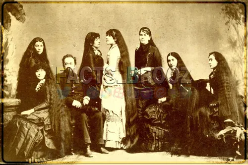 هفت خواهر سوترلند در بین سالهای ۱۸۴۵ تا ۱۸۶۵ میلادی در مز