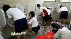 در#ژاپن کارگران نظافت و رفتگر را مهندس بهداشت می نامند ، 