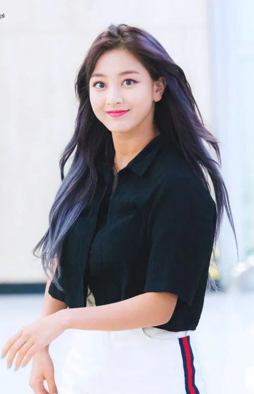 LOVEJihyo