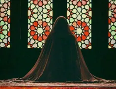 #امام_خامنه_ای :زن مسلمان ایرانی تاریخ جدیدی را پیش چشم ز