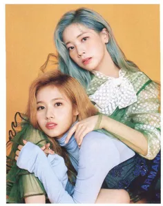 TWICE×allure #twice #sana #dahyun