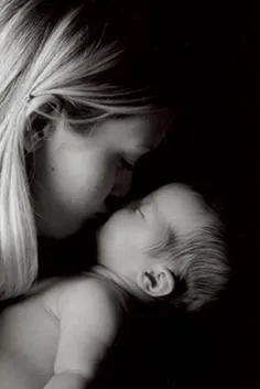 عشق یعنی مادر،