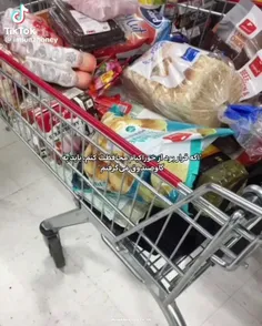 از بچگی تا الان یه جعبه داشتم که پر از خوراکی هایی بود که