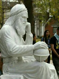 مجسمه عمر خیام در دانشگاه اوکلاهامای آمریکا!
