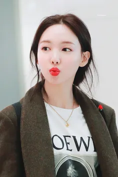 #Nayeon