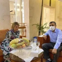 ❌️ عکسی از سفر سابق #محمود_احمدی‌نژاد به دبی و نشستن وی ک