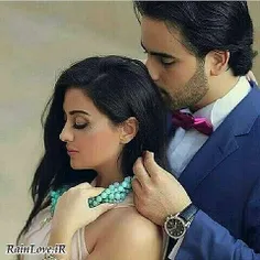 ‌ آرام باش ، آینه...! من هم شکسته ام