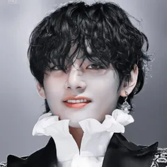 V is very handsome:)🖤💦