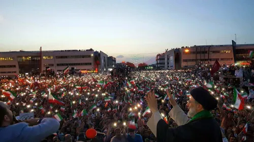 📸 ستاره باران حجت الاسلام رئیسی در مشهد