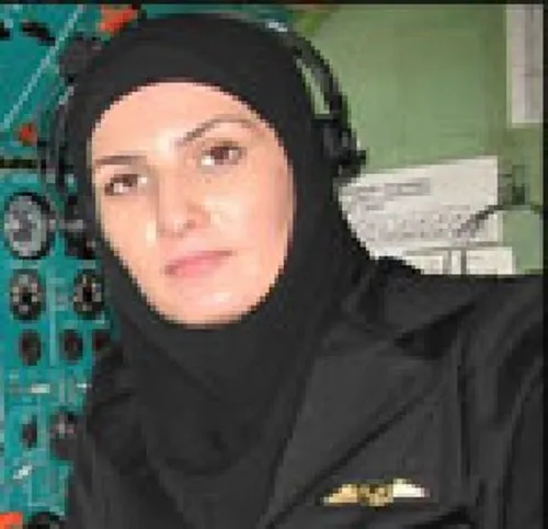 زن ایرانی کمک خلبان: توپولوف هواپيماي خوبي است