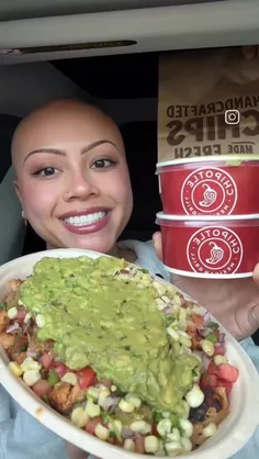 خیلی خیلی لایکا کم شده باز لایک هارو ببرید بالا