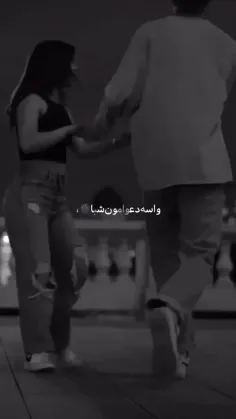 آخ قربونش برم چه نازی میکنه❤😜