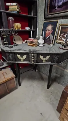 میز فیلسوف philosopher desk، ریشه در سنت‌های طراحی اروپای