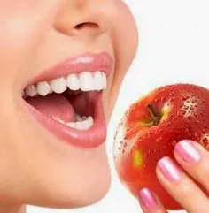 خوراكی هایی كه به طور طبیعی موجب سفیدشدن دندانها می شوند