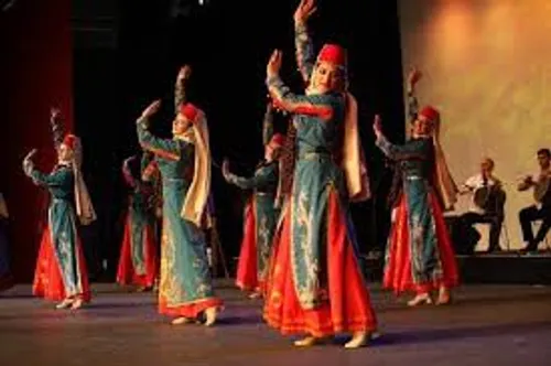 لباس رقص آذری