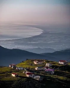 ‌‏دریای کاسپین (خزر) از ارتفاعات گیلان 