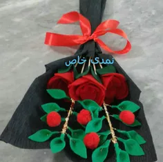 دسته گل نمدی