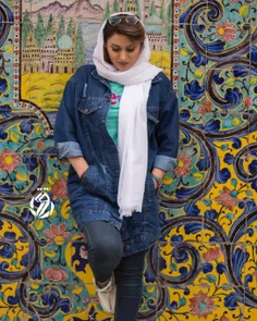 روی زیبای تو چون کاشی کاریهای مسجد امام است گل و بوته های