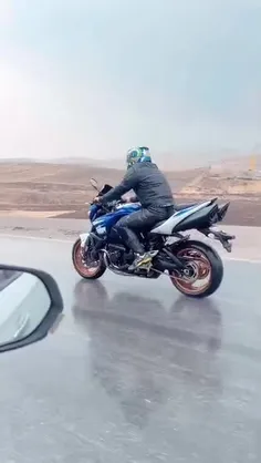 بارون با موتورش عشقه اونم biking۱۴۰۰