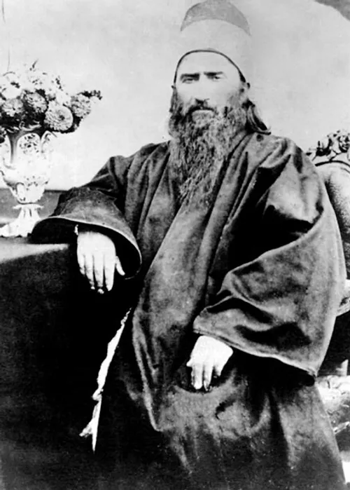 چرا بهائیان نجسند؟