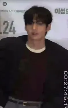 تهیونگ همراه نامجون توی اکران ویژه فیلم «no other choice»