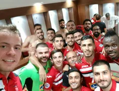 سلفی پرسپولیسی‌ها در رختکن بعد از «له» کردن الاهلی