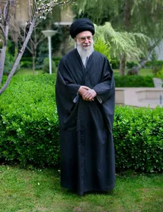 #لبیک_یا_خامنه_ای