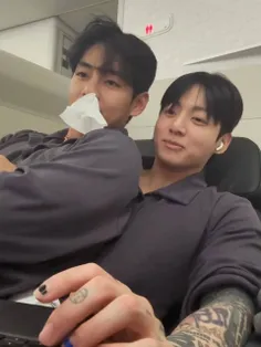 خواستم یاد اوردی کنم اولین باری نیست که رو پای هم میشینن🤗