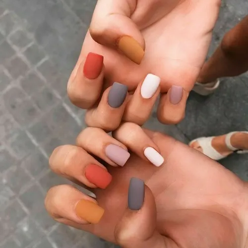 طراحی ناخن 💅