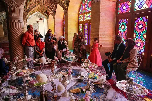 عروسی تو مسجد نصیر الملک شیراز!!!