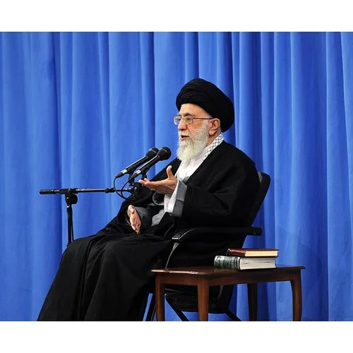 سیاست khamenei_ir 11183101 - عکس ویسگون