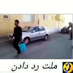 انقدر داخل خونه موندیم که روانی شدیم