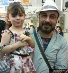 رضا عطاران همراه دخترش