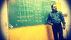 دبیر فیزیکمونه استاد یار محمدی خداییش خیلی خوبه.