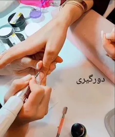 کاشت ناخن محدثه