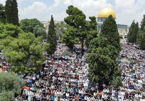 ۲۵۰ هزار نمازگزار فلسطینی سومین نمازجمعه در ماه مبارک رمض