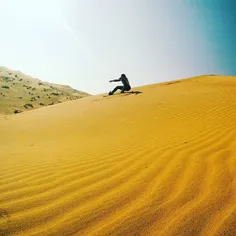 Surf in desert with @visitdubai.fr and @sntta #visitdubai