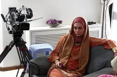 بازیگر فیلم سینمایی دایناسور 