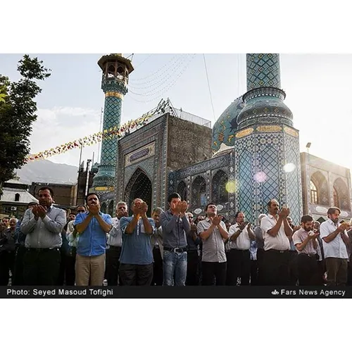 نماز عید فطر در امامزازه صالح علیه السلام