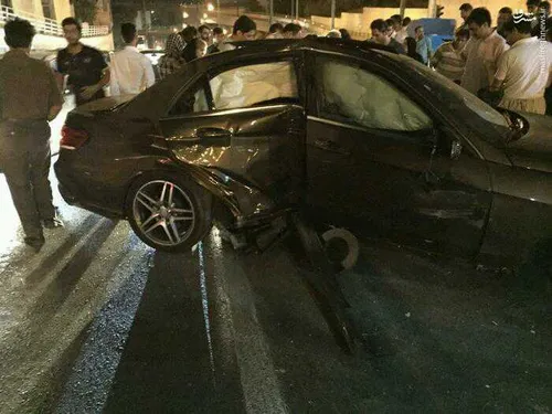 تصادف دو خودروی لوکس در تهران
