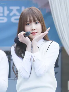 #yuju 😍 😍  #gfriend 😍 😍  #melikaam